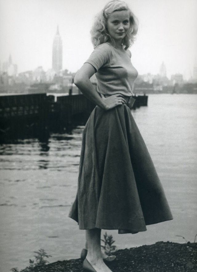 Born in 1924 in Newark, New Jersey, American actress and producer Eva Marie Saint attended Bethlehem Central High School in Delmar, New York...