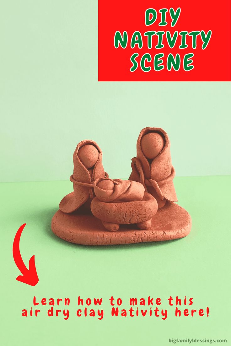 a pair of baby shoes sitting on top of a green surface with the words diy nativity scene below it