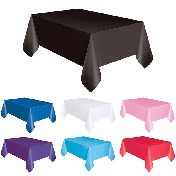 the tablecloths are different colors and sizes