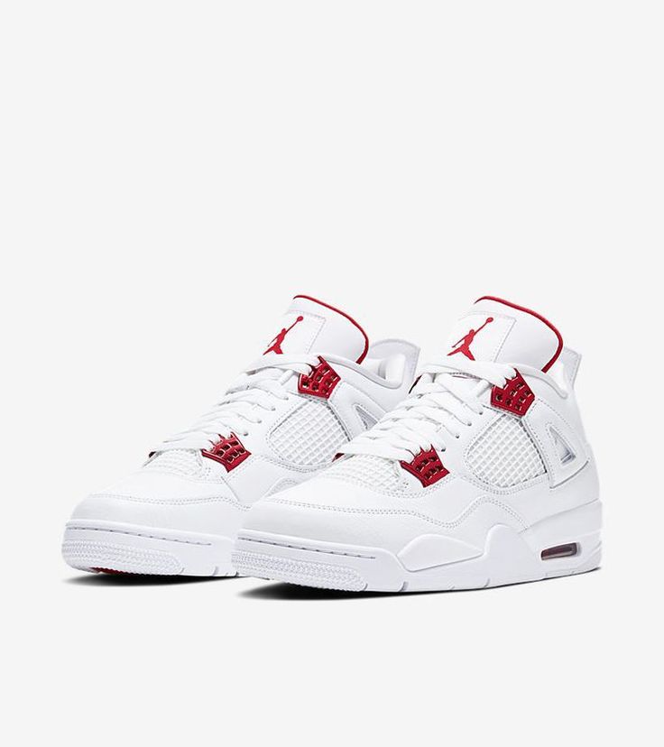 Jordan 4 Metallic Red, Retro Basketball Shoes, Dr Shoes, Jordan Shoes Retro, Jordan 4s, Retro 4, Cute Nike Shoes, Jordan 4 Retro, Cute Nikes