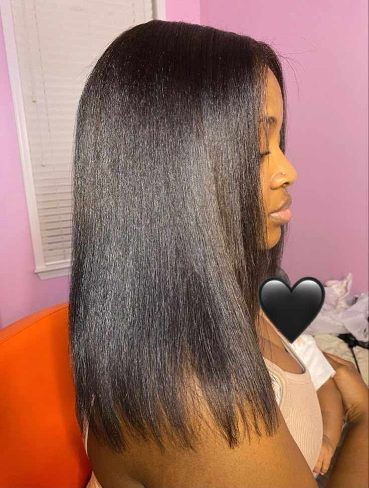 Healthy Black Hair, Healthy Relaxed Hair, Silk Press Natural Hair, Natural Hair Goals, Hair Goal, Pelo Afro, Natural Curls Hairstyles, Flat Iron Hair Styles, Work Hairstyles