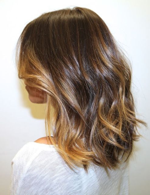 See more Wavy hair shades style for women Caramel Hair, Lob Haircut, Balayage Highlights, Medium Hair Cuts, Long Bob, Hair Envy, Hair Transformation, Hair Today, Great Hair