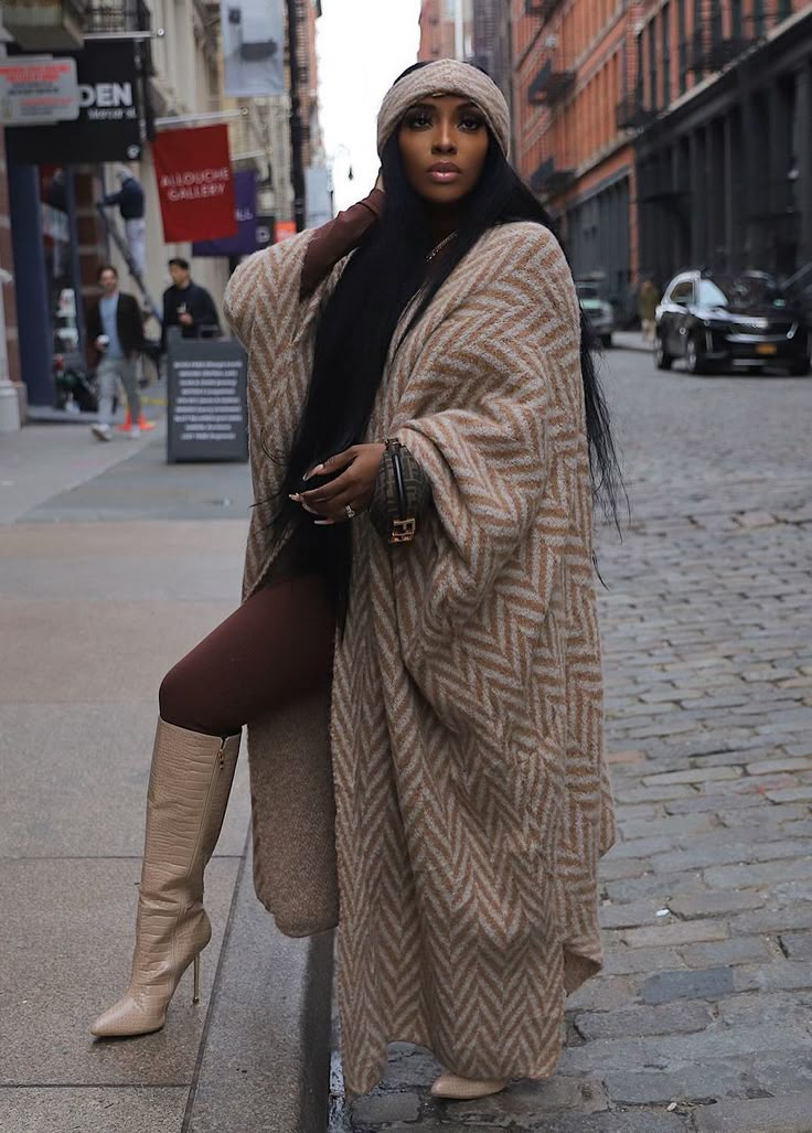 Earthy Black Woman Outfit Winter, Black Women Winter Outfits Fashion Ideas, How To Dress For Winter Outfits, Veil Outfit Casual, Animal Print Outfits Black Women, Winter Looks Black Women, Black Women Winter Fashion, Cape Outfits For Women, Thanksgiving Outfit Black Women