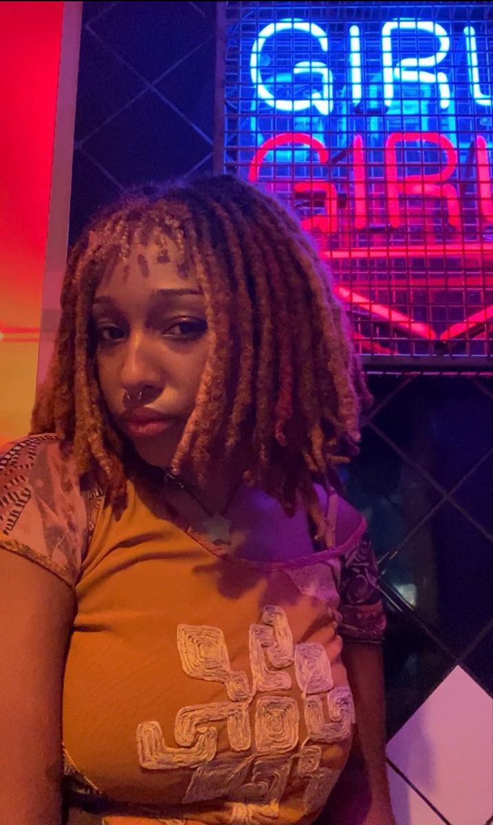 Locs With Straight Bangs, Micro Bangs, Straight Bangs, Dreadlock Hairstyles, Color Inspo, That Day, Body Mods, Hair Colors, Locs