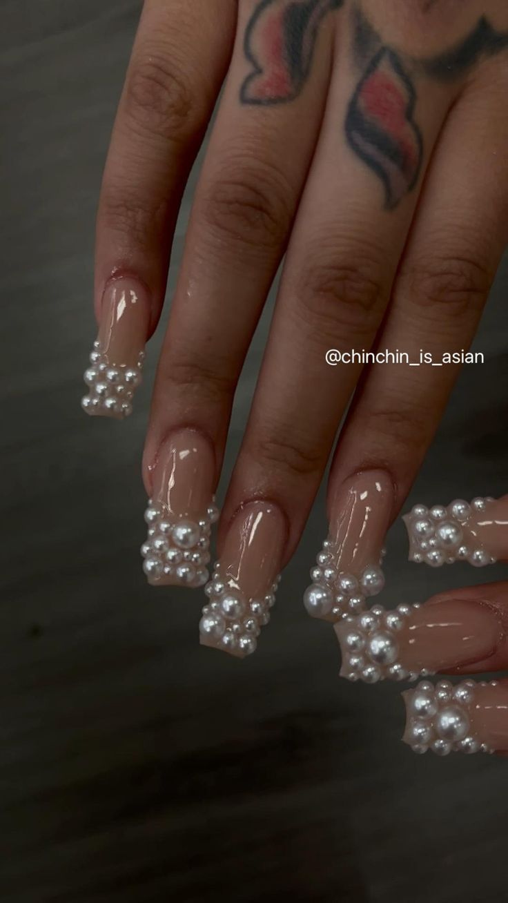 Pinterest Nyc Acrylic Nails, Raw Nails Acrylic, Best Nails Design Ideas, Streetwear Nails Acrylic, Long Acrylic Wedding Nails, 2023 Bling Nails, 22 Bday Nails, Clear Nail Designs With Rhinestones, Long Nails With Pearls