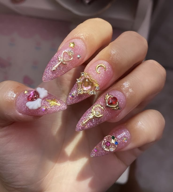 Acrylic Nail Designs Kawaii, Pink Deco Nails, Sailor Moon Nail Design, Salior Moon Nail Design, Sailor Moon Aesthetic Nails, Kawaii Anime Nails, Cute Moon Nails, Sailor Moon Themed Nails, Pink Anime Nails