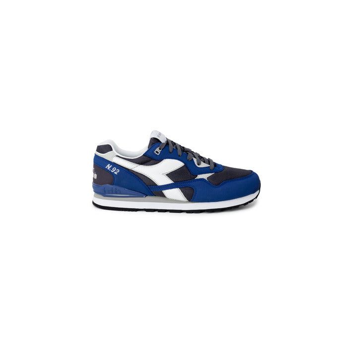 Brand: Diadora Gender: Men Type: Sneakers Season: Fall/Winter PRODUCT DETAIL • Color: black • Fastening: laces COMPOSITION AND MATERIAL • Composition: -100% leather • Material: leather Diadora Sneakers, Lacoste Shoes, Sneakers Blue, Shoes Uk, Converse Shoes, Sneaker Collection, Blue Pattern, Leather Material, Luxury Shoes