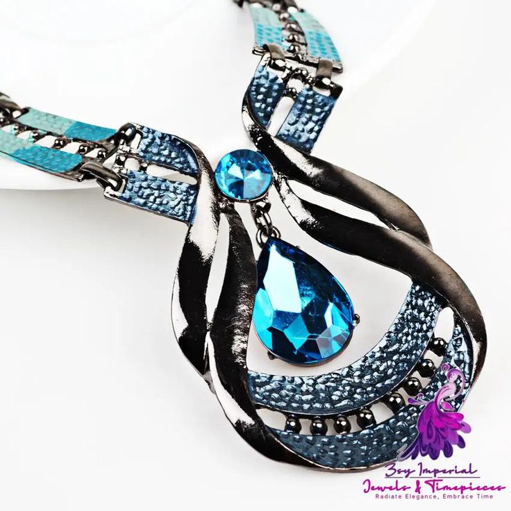 Material: Alloy Set combination: earrings + items Chain style: snake bone chain Blue Jewel Necklace, Back To School Necklace, Necklaces Beach, Necklaces Moon, Necklace Prom, Prom Necklace, Necklaces For Her, Moon Necklaces, Necklaces Crystal