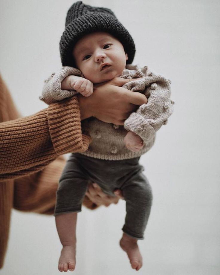 Baby Mode, Winter Baby Clothes, Baby Sleep Problems, Stylish Clothes, Children's Fashion, Baby Boy Fashion, Baby Outfits, Baby Winter, Fashion Mode