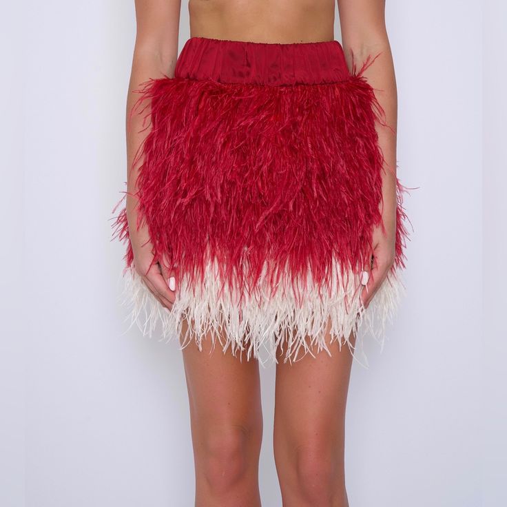 Ostrich Feather Skirt S Size New Handmade Chic Feathered Bottoms For Summer, Chic Summer Skirt With Feather Trim, Chic Summer Bottoms With Feathers, Chic Feathered Summer Skirt, Feathered Mini Skirt For Summer, Spring Mini Skirt With Feathers, Summer Mini Skirt With Feathers, Ostrich Feather Skirt, Feather Skirt