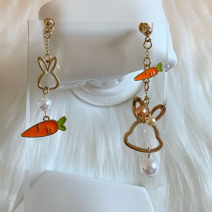 Kawaii Bunny Head And Carrot Drop Earrings Playful Orange Dangle Jewelry, Fun Orange Dangle Earrings, Fun Orange Earrings As A Gift, Fun Orange Earrings For Gift, Fun Orange Earrings For Gifts, Fun Orange Earrings For A Gift, Cute Orange Dangle Jewelry, Cute Orange Drop Earrings, Carrot Accessories