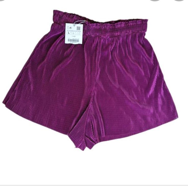 Zara Purple Pleated Shorts Elastic Waistband Size S New With Tag They Are In Good Condition, But They Do Have 2 Small Slits On The Bottom Hem. One On The Front And One On The Back. See Last 2 Photos Zara High Waist Purple Bottoms, Zara Purple Bottoms For Summer, Chic Purple Bottoms With Elastic Waistband, Chic Purple Bottoms For Summer, Chic Purple Shorts For Day Out, Chic Purple Short Bottoms, Chic Short Purple Bottoms, Zara High-waisted Shorts With Elastic Waistband, Zara Elastic Waistband Shorts