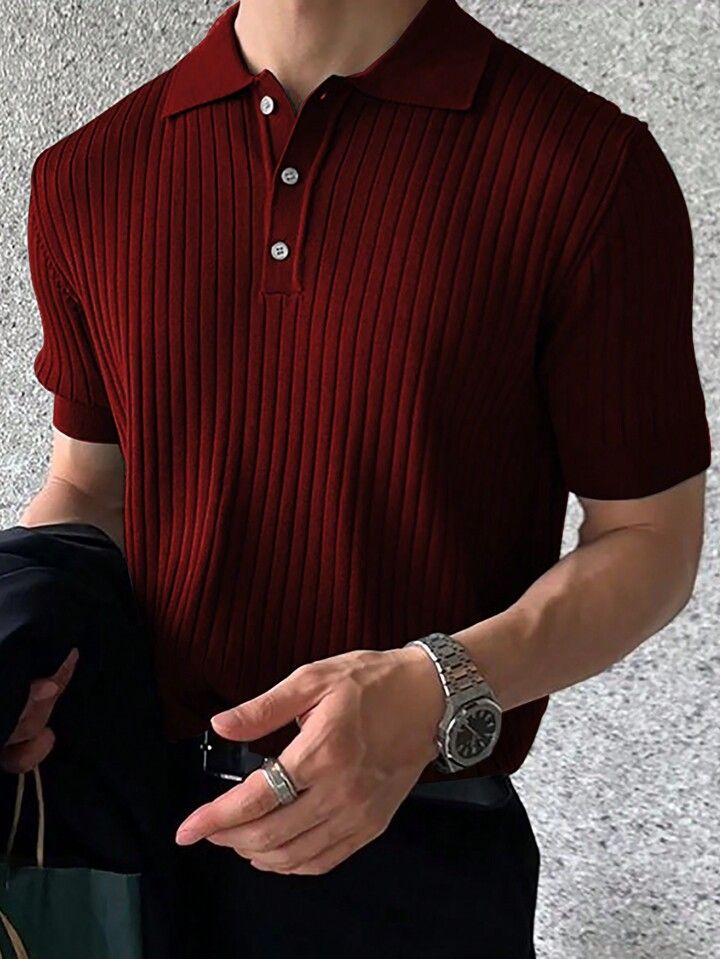 Red Outfits For Men Casual, Maroon Polo Outfit Men, Red Man Outfit, Burgundy Men Outfit, Maroon Outfit Men, Burgundy Outfit Men, Red Outfit Men, Suave Men, Polo Outfit Men