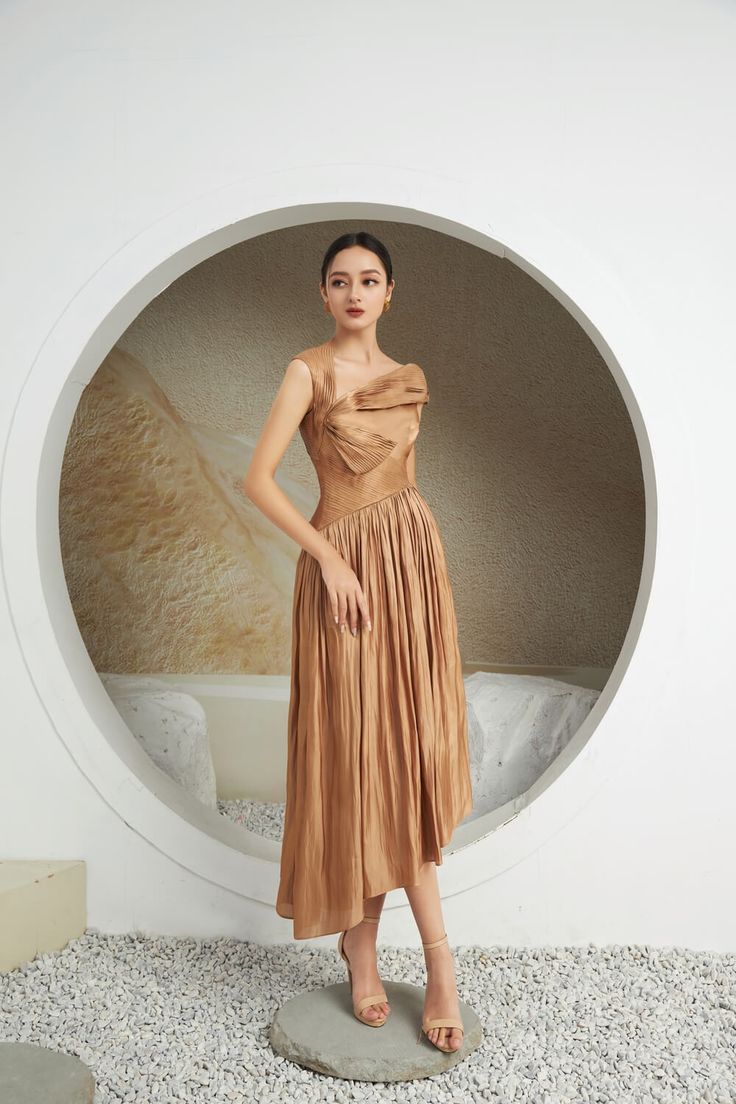 Aggie Diagonal V-Neck Dress MEAN BLVD Spring Formal Pleated Asymmetrical Dress, Happy Clothes, One Shoulder Midi Dress, Dearly Beloved, Silk Midi Dress, Evening Formal, Brown Dress, V Cuts, V Neck Dress