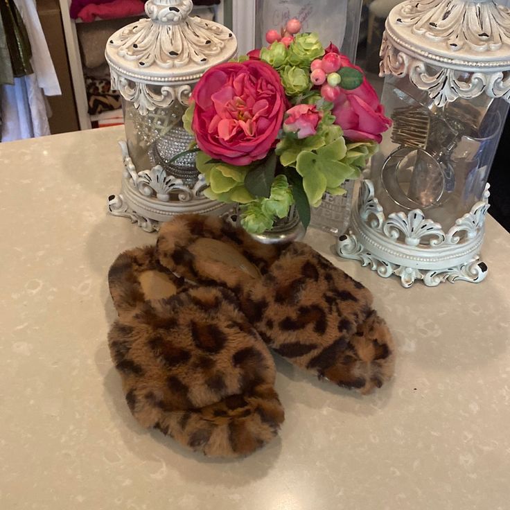 Nwob Size 7 J/Slides Chic And Cozy Animal Print Faux Fur Slippers Will Be Your Go To This Season. These Fuzzy Faux Fur Slippers Slid On And Are In A Great Animal Print. Purchased By Me And Never Worn; In Pristine Store Bought Condition; No To Little Signs Of Wear On Bottoms Due To Trying On At Store. Love Them But Had Toe Surgery And Can’t Wear. Brown Synthetic Slippers For Fall, Brown Flat Slippers For Fall, Flat Brown Slippers For Fall, Brown Faux Fur Casual Slippers, Brown Casual Faux Fur Slippers, Casual Brown Faux Fur Slippers, Faux Fur Slippers, Fur Slippers, Slides Shoes