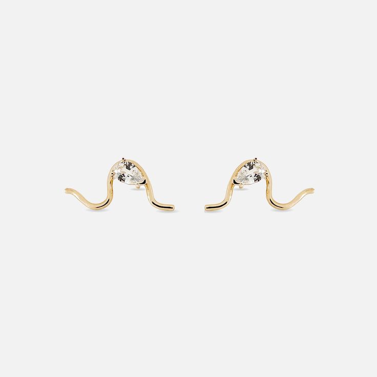 The Labulgara Diamond MuMu Wave Stud Earring is comprised of 14k yellow gold and cultivated diamond that cascades your ear lobe. 14k yellow gold cultivated diamond (VS1-VS2 E-F, 0.17-0.18ct) 0.75 inch length sold individually handmade in NYC White Gold Available Upon Request. Please Email Today@atpresent.com Ear Stack, Thread Earrings, Lady Grey, Earring Sale, Single Earring, Stud Earring, Diamond White, White Gold, Yellow Gold