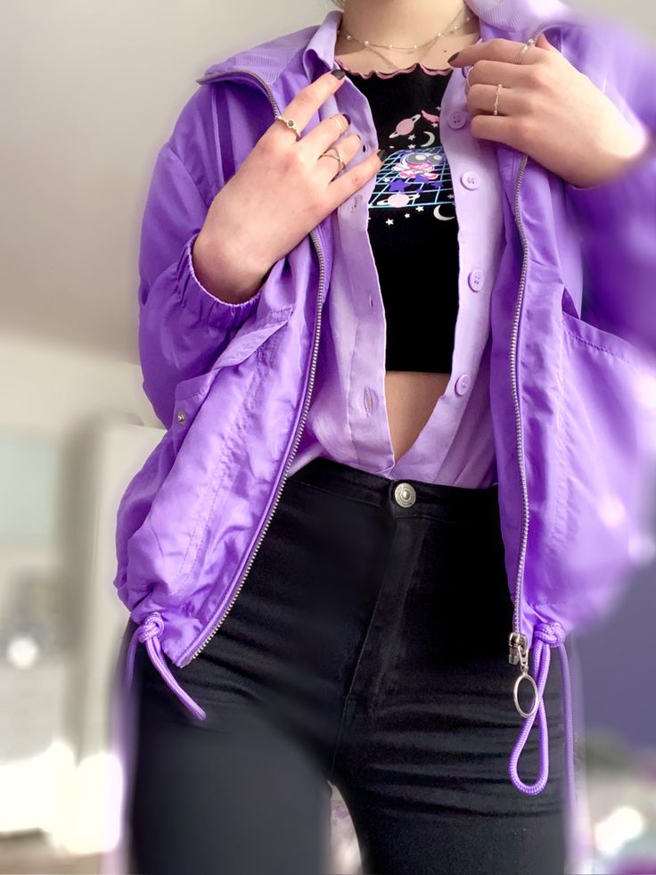 Purple outfit inspo Neon Purple Outfit, Versace Moodboard, Athletic Aesthetic Outfits, Purple Coquette, Tech Outfit, Cherry Bag, Cyberpunk Outfit, Aesthetic Outfits Y2k, Purple City