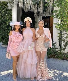 https://pin.it/6n1z8Zdqt Tea Party Outfits For Women Classy, Tea Party Outfits For Women, Tea Party Birthday Ideas, High Tea Outfit, Besties Aesthetic, Adult Tea Party, Tea Party Attire, Kentucky Derby Outfit, Derby Attire