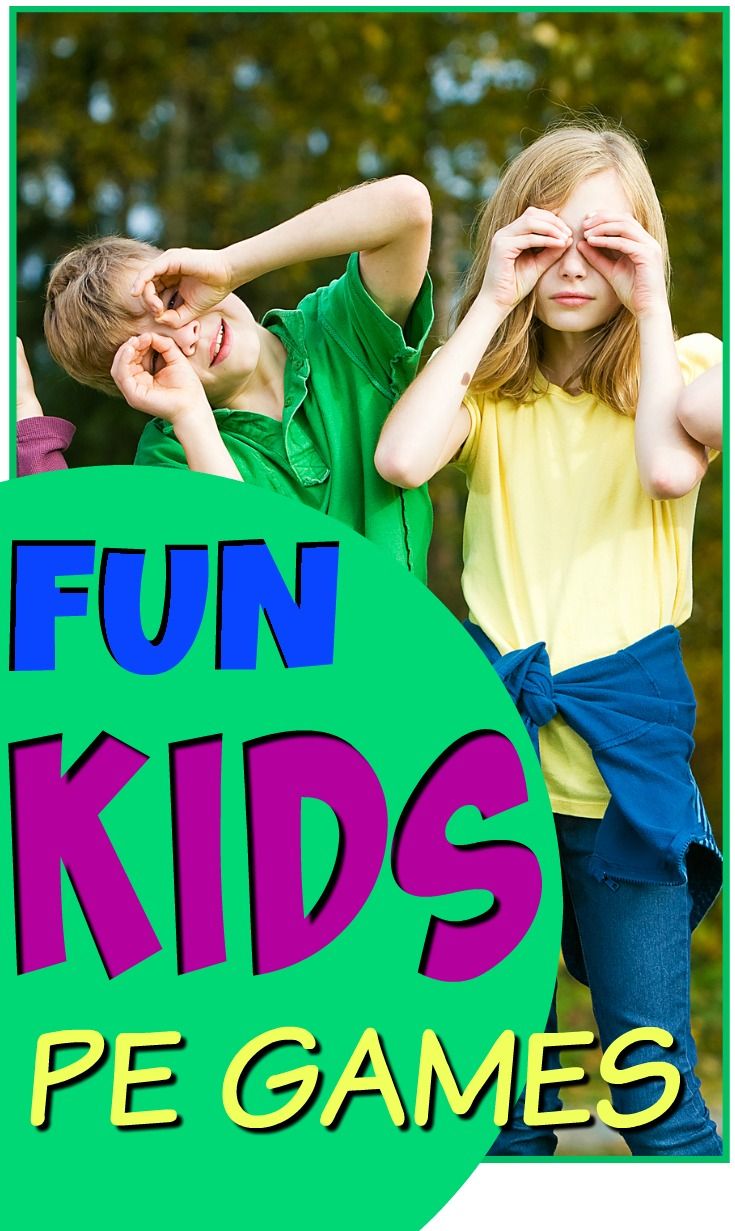 two young children standing next to each other with the words fun kids pee games