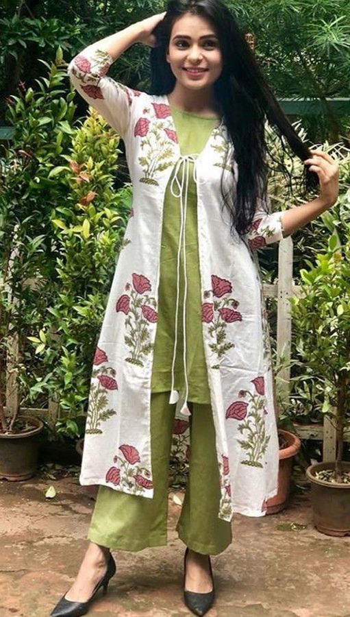 Front Open Jacket Style Kurti, Kurti With Overcoat For Women, Jacket Kurtis For Women, Jorget Design Dress, New Fashion Kurti Design, Jacket Pattern Kurti, Up And Down Kurti Design, Salwar Suit With Jacket, Jacket Kurti Designs