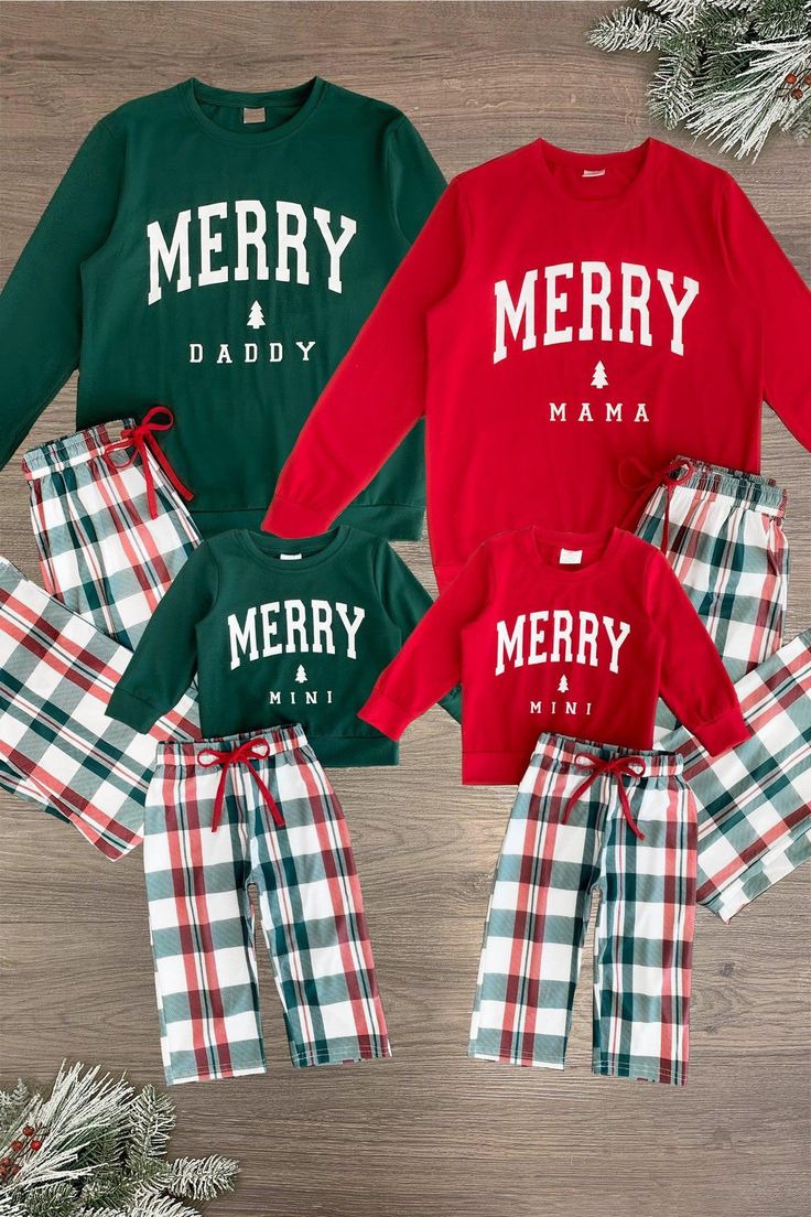 Merry Mama, Daddy, & Mini Family Pajamas - Sparkle in Pink Family Holiday Pictures, Boy Pajamas, Family Christmas Outfits, Christmas Pjs Family, Girl Pajamas, Boutique Outfits, Trendy Christmas Outfits, Family Pjs, Matching Family Christmas Pajamas