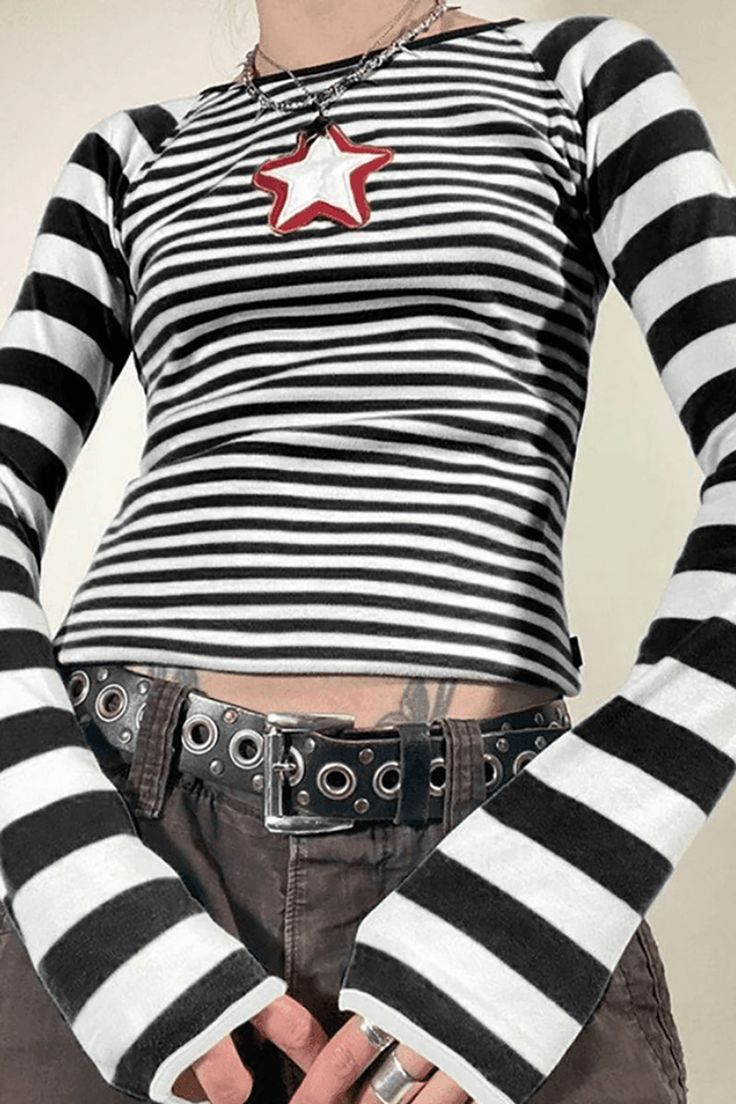 2023 Buy Star Embroidery Striped Long Sleeve Crop Top under US$21 in Tops&Tees Online Store. Free Shipping with US$69+. Check reviews and buy it today. Style: Casual/Street/Y2K/Vintage/Sweet/Preppy Fabric Content: Polyester, Spandex Fit Type: Slim fit Neckline: Crew Neck Sleeve Length: Long Sleeve #vintageoutfits #summeroutfits #casualoutfits #90sfashion #style #fashioninspo #ootd #outfits #grungeaesthetic #streetstyle #cuteoutfits #trendyoutfits Full Sleeve Tshirt, Black Long Sleeve Crop Top, Street Y2k, Y2k Long Sleeve, Stripe Outfits, Aesthetic T Shirts, Long Sleeve Striped Top, Vintage Star, Cropped Tops