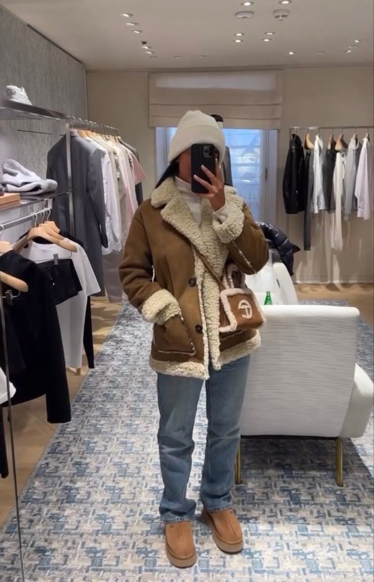 Telfar X Ugg Outfit, Ugh Moccasins Outfit, Pink Ugg Telfar Bag Outfit, Ugg Bag Outfit, Coat And Uggs Outfit, Moccasins Outfit Winter, Ugg Telfar, Telfar Ugg, Ugg Telfar Bag Outfit