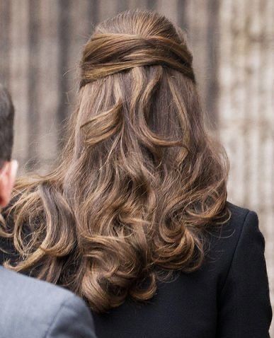 Hair Updos Easy, Updos Easy, Kate Middleton Hair, Easy Hair Updos, Blair Waldorf, Good Hair Day, High Society, Makati, Elegant Hairstyles