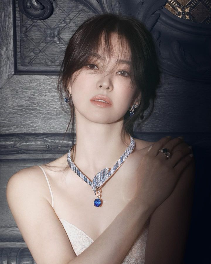 Song hyekyo (@kyo1122) | Instagram Song Hye Kyo Style, Hye Kyo, Beauty Pop, Song Hye Kyo, Aesthetic People, Korean Actresses, Kdrama Actors, Korean Celebrities, 인물 사진