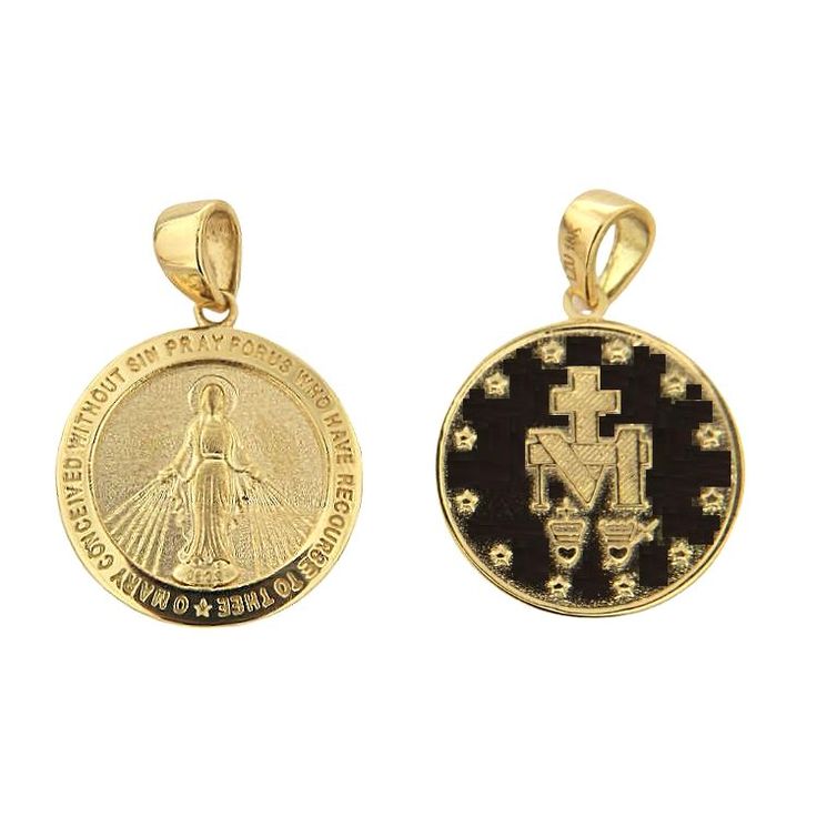 Abrace el poder de la fe con nuestra medalla de la Virgen de la Milagrosa en oro amarillo macizo de 18 quilates, que presenta el diseño icónico de la medalla milagrosa. Con unas medidas de 22 x 15 mm (0,86 x 0,59 pulgadas), incluido el asa, este exquisito colgante tiene el tamaño perfecto para el uso diario. Elaborada con oro amarillo de 18 quilates hipoalergénico, esta medalla es suave incluso con la piel más sensible. Viene empaquetado en una caja y bolsa de regalo de Amalia, lo que lo convier Catholic Cross, Mens Silver Jewelry, Crawlers Earrings, Baby Earrings, Kids Necklace, Miraculous Medal, Iconic Design, Cuff Earrings, Flower Heart