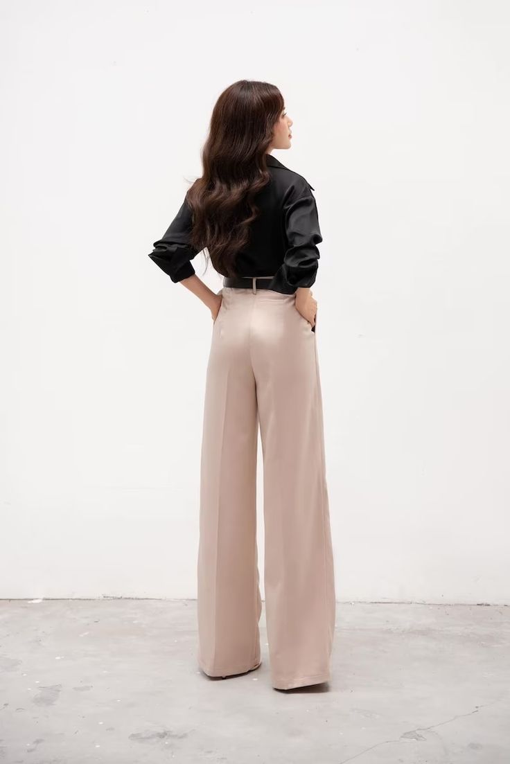 Pleated Maxi Silk Pants With Pockets Side High Waist Silk Pants Wide Leg Silk Pants Women Silk Trousers Women Silk Clothing - Etsy Sweden Wide Leg Silk Pants, Silk Clothing, Hijab Styles, Silk Outfit, Satin Pants, Silk Trousers, Pants With Pockets, Pleated Maxi, Silk Pants