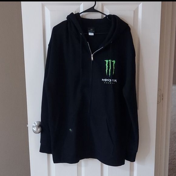 Monster hoodie with zipper Monster Energy Hoodie, Closet Monster, Hoodie With Zipper, Monster Hoodie, Cute Pajamas, Jewelry Fashion Trends, Monster Energy, Y2k Fashion, My Wardrobe