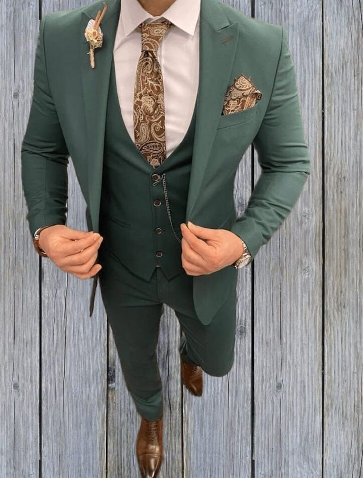 Wedding Suit Colors, Men Green Suit, Justin Skye, Green Tux, Wedding Suit Men, Ethereal Gowns, Green Suit Men, Brian Mcknight, Green Wedding Suit