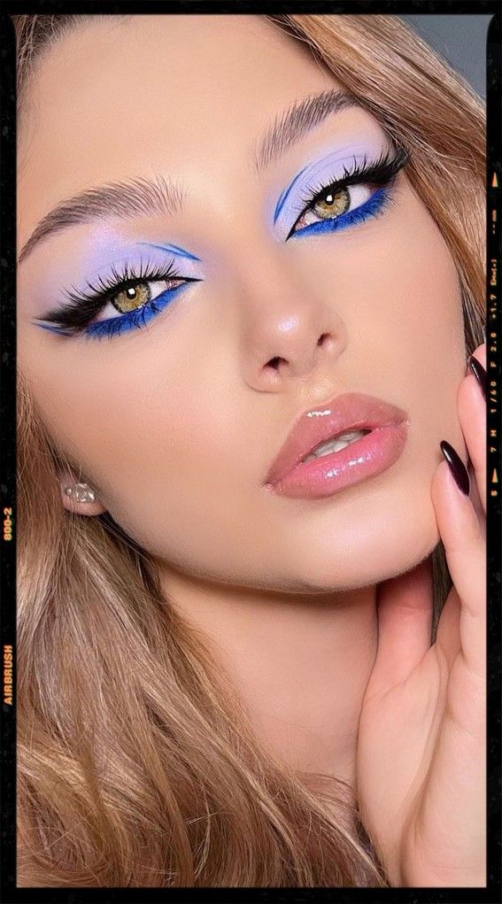 Cobalt Blue & Lavender Eyeshadow Summer Makeup Trends, Maquillage On Fleek, Blue Eyeshadow Looks, Blue Makeup Looks, Cute Eye Makeup, Purple Makeup, Makijaż Smokey Eye, Colorful Eye Makeup, Blue Eyeshadow