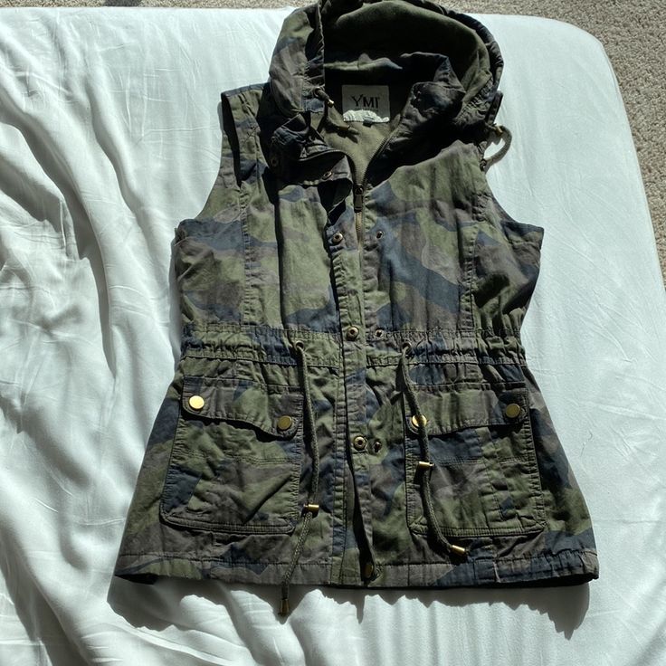 Never Worn- In Great Condition. Black Outerwear For Fall Camping, Military Vest For Outdoor Activities In Fall, Military Vest For Fall Outdoor Activities, Khaki Hiking Vest For Fall, Khaki Vest For Hiking In Fall, Military Style Outdoor Vest For Fall, Military Style Vest For Outdoor Fall Activities, Outdoor Military Vest For Fall, Fall Outdoor Military Vest