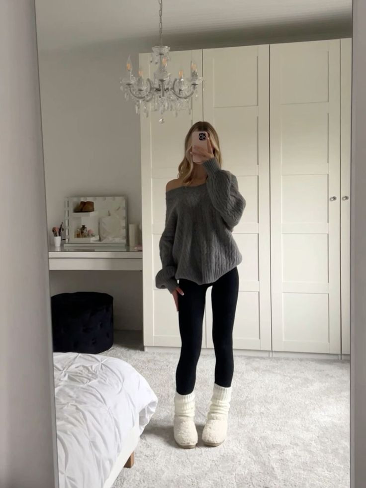 Outfits Leggins, Woman Leggings, Modele Fitness, Filmy Vintage, Chique Outfit, Look Legging, Looks Pinterest, Cold Outfits, Outfit Inspo Casual