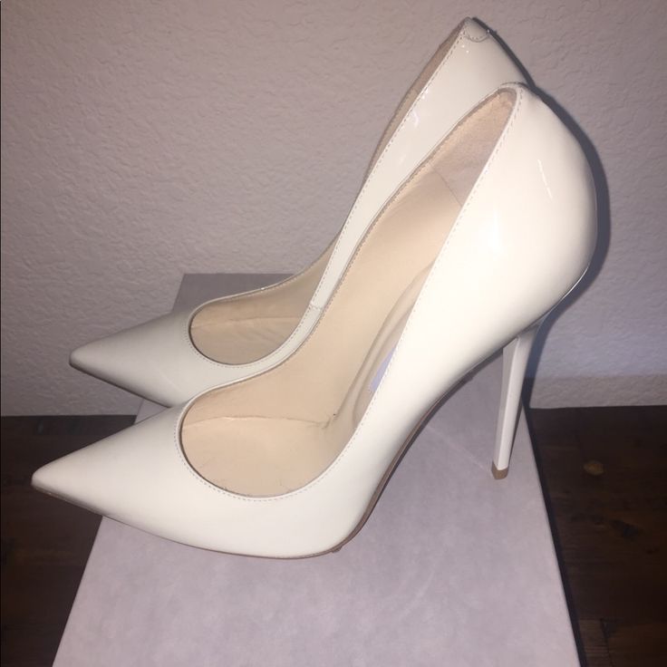 Off White Jimmy Choo Heels. Had To Purchase These From The Saks In New York To Get This Color. Have The Receipt Of Proof Of Purchase. Comes With Box And Dust Bag. Never Worn Completely New With Tags.