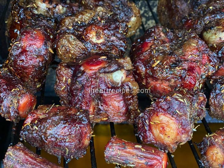 the meat is cooking on the grill and ready to be grilled for consumption or consumption