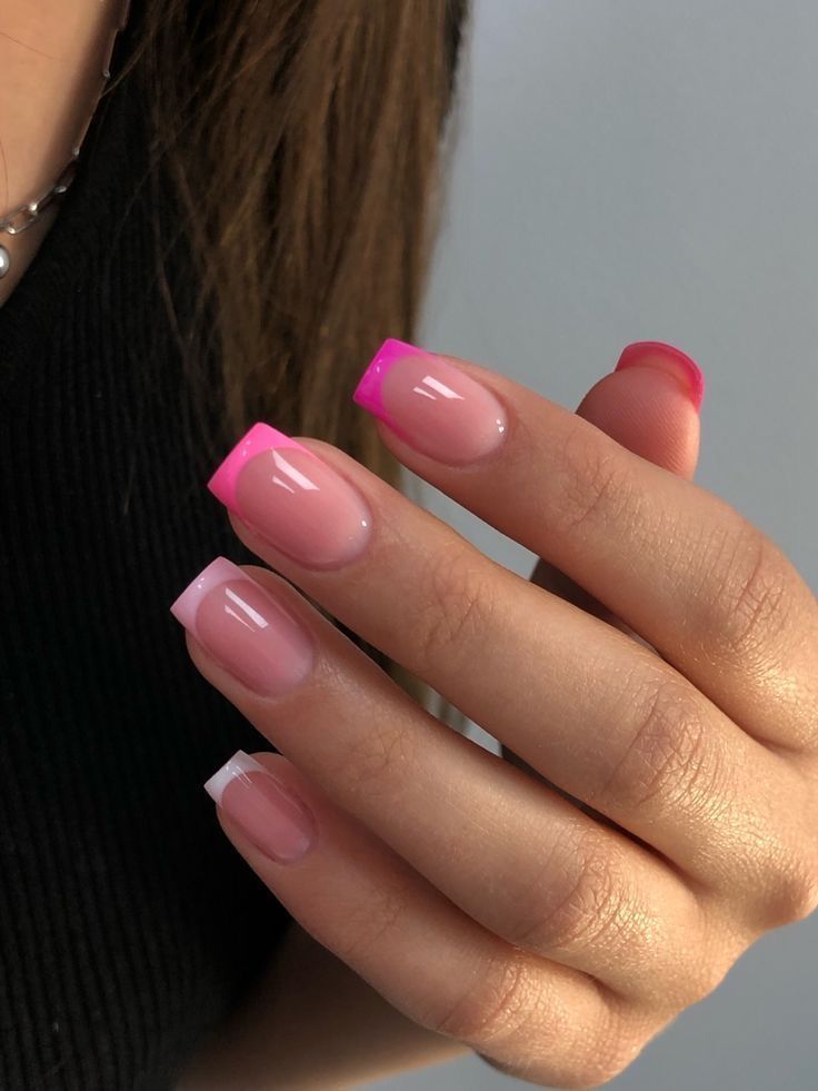 Purple French Nails Short, French Nails Rosa, Black And Pink Nails Short, Nails Purple French Tip, Pink Tip Nails, Simple Gel Nails, Summery Nails, Girly Acrylic Nails, Her Nails