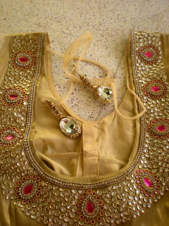 Blouse Golden Color Blouse Designs, Color Blouse Designs, Blouse Designs Ideas, Golden Blouse Designs, Gold Blouse Designs, Golden Blouse, Wedding Saree Blouse Designs, Cutwork Blouse Designs, Wedding Blouse Designs