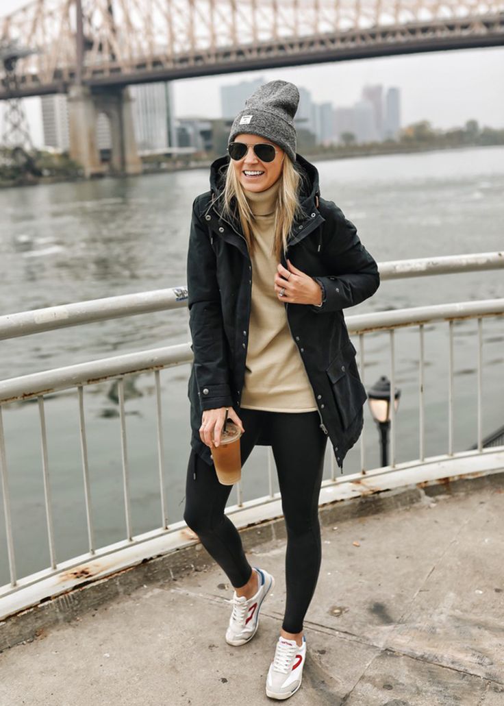 Styling Leggings - Styled Snapshots Cute Winter Outfits With Leggings, Winter Outfits With Leggings, Winter Outfits For Women, Leggings Outfit Winter, Look Legging, Black Leggings Outfit, Cute Winter Outfits, Cold Weather Outfits, Athleisure Outfits