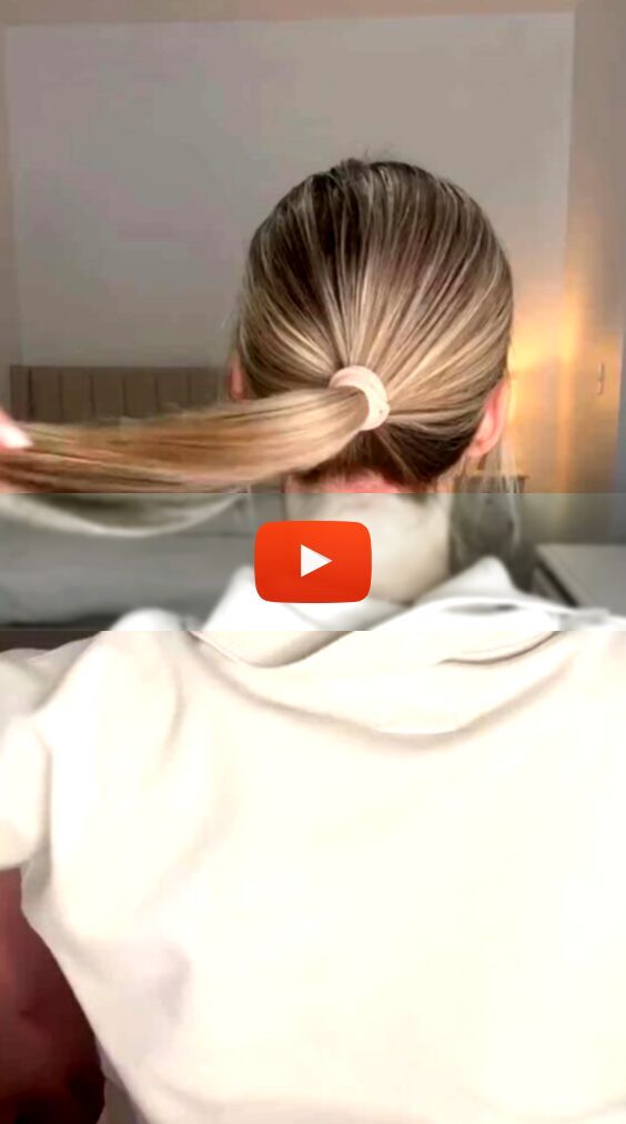 ▷ Day of my days of hairstyles! I love this easy...aided updo ???? - fall hair colors 2021 trends short hai... Ponytail Straight Hair, Hairstyle Back To School, Vacation Hairstyle, Hairstyle Everyday, Hairstyle Trending, Ponytail Straight, Back To School Hairstyle, Hairstyle Ponytail, Easy Work Hairstyles