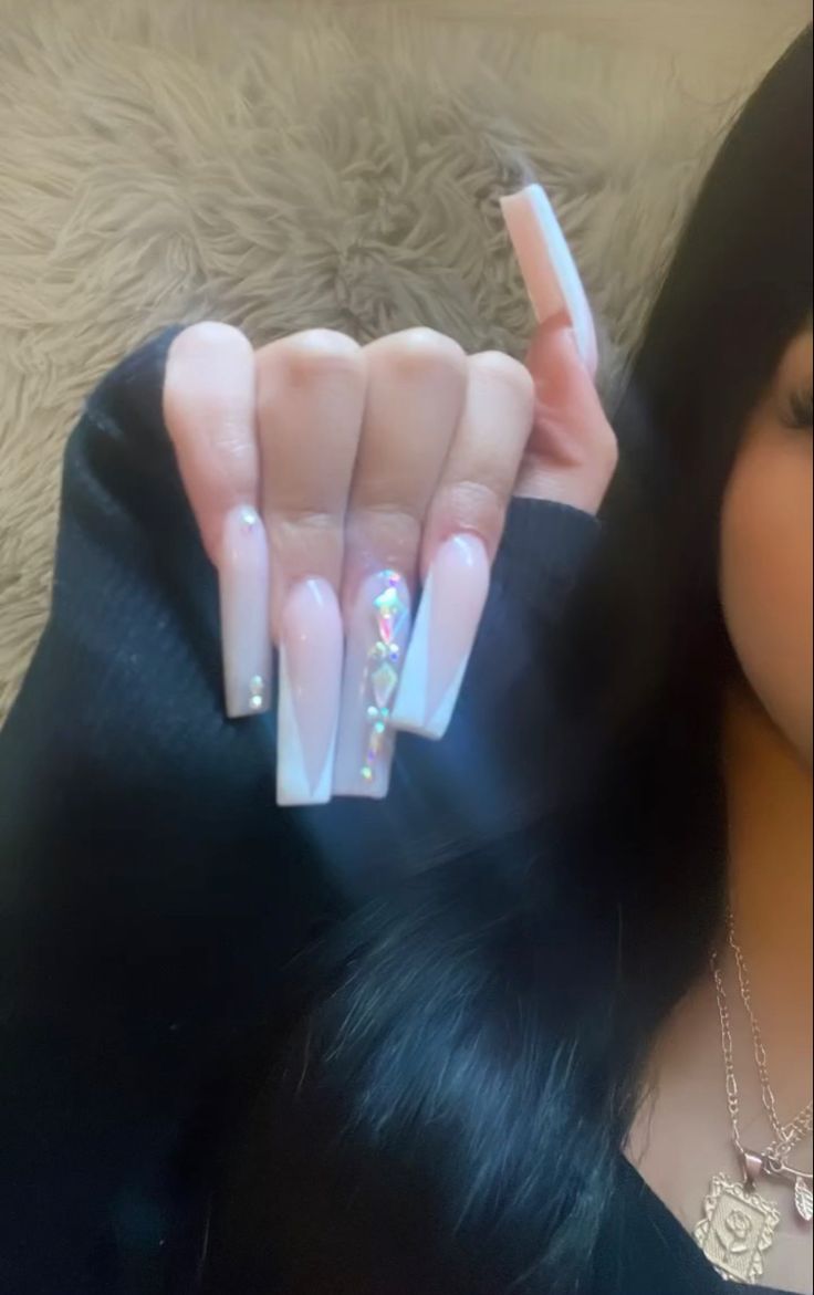 Acrylic Nails Coffin Pink, Long Square Acrylic Nails, Bling Acrylic Nails, Gem Nails, Pink Acrylic Nails, Acrylic Nails Coffin, Square Acrylic Nails, Bling Nails, Pretty Acrylic Nails