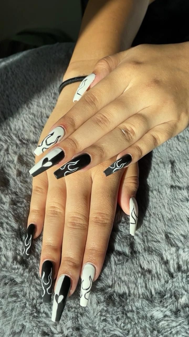 Acrylic Nails Stiletto, Beauty Hacks Nails, Hippie Nails, Long Acrylic Nail Designs, Drip Nails, Long Square Acrylic Nails, Acrylic Nails Coffin Short, Short Acrylic Nails Designs, Girls Nails