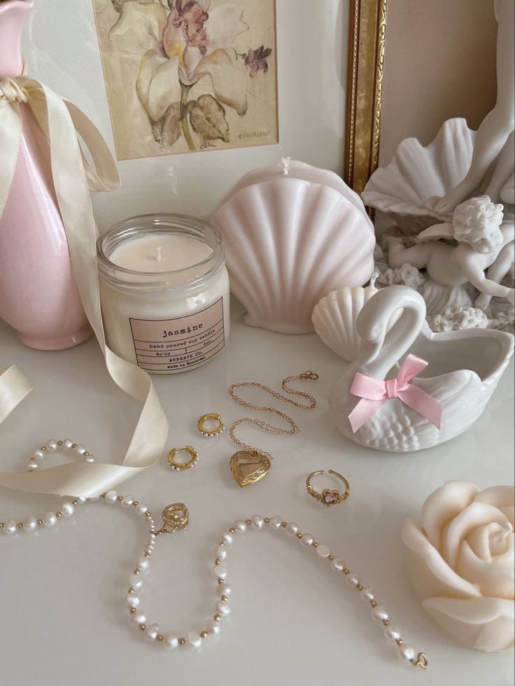 Vintage Princess Aesthetic Bedroom, Cumpleaños Harry Potter, Soft Pink Theme, Vintage Princess, Pastel Pink Aesthetic, Pink Girly Things, Pink Vibes, Princess Aesthetic, Pink Themes