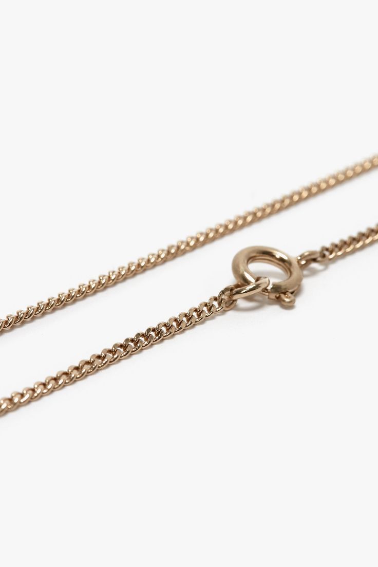 Crafted in Italy from gold-plated brass, this Fine Chain is a refined piece that will add elegance to any outfit. The chain is adjustable for versatile styling and it has a tag with engraved Victoria Beckham logo attached at the back. Styled with the Exclusive Frame Signet Ring Victoria Beckham Exclusive Long Fine Chain In Gold  - Size QTY UK Adjustable Gold Curb Chain Jewelry, Classic Adjustable Curb Chain Jewelry, Classic Gold-tone Necklace With Adjustable Chain, Formal Gold Chain Necklace With Round Pendant, Classic Metal Curb Chain Jewelry, Classic Adjustable Yellow Gold Chain Necklace, Adjustable Classic Yellow Gold Chain Necklace, Classic Pendant Jewelry With Adjustable Chain, Classic Gold Brass Necklace