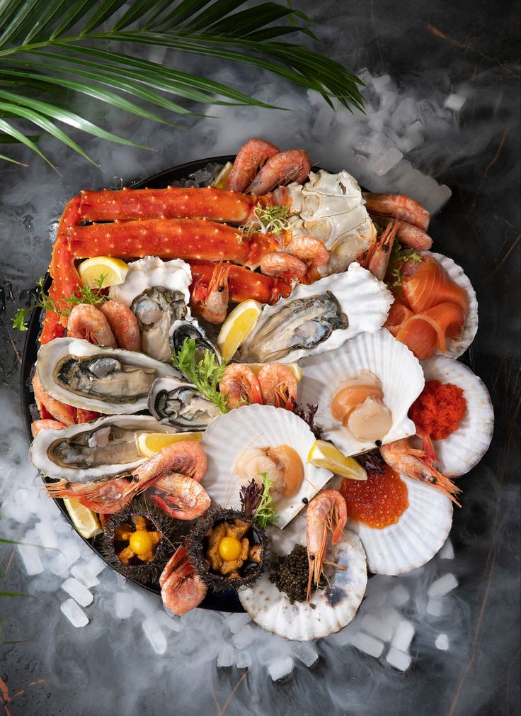 #menu #designmenu #foodphotography #foodstyling #mussels #foodphoto #Foodphotos #seafood #shrimps #oysters Seafood Photography Restaurants, Fresh Seafood Platter, Seafood Photography, Seafood Festival, Inspo Collage, Seafood Tower, Resort Photos, Seafood Cocktail, Seafood Buffet