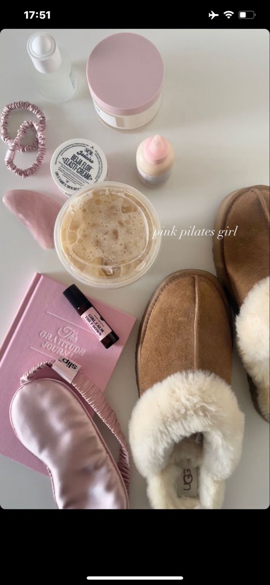 Cute Girl Aesthetic Pink, Pink Pilates Princess Skincare, Pink Pilates Princess Tips, Pink Selfcare Aesthetic, Vanilla Pink Aesthetic, Pink Pilates Princess Winter, Pink Pilate Princess Aesthetic, Pink Pilates Princess Essentials, Pink Princess Pilates Aesthetic