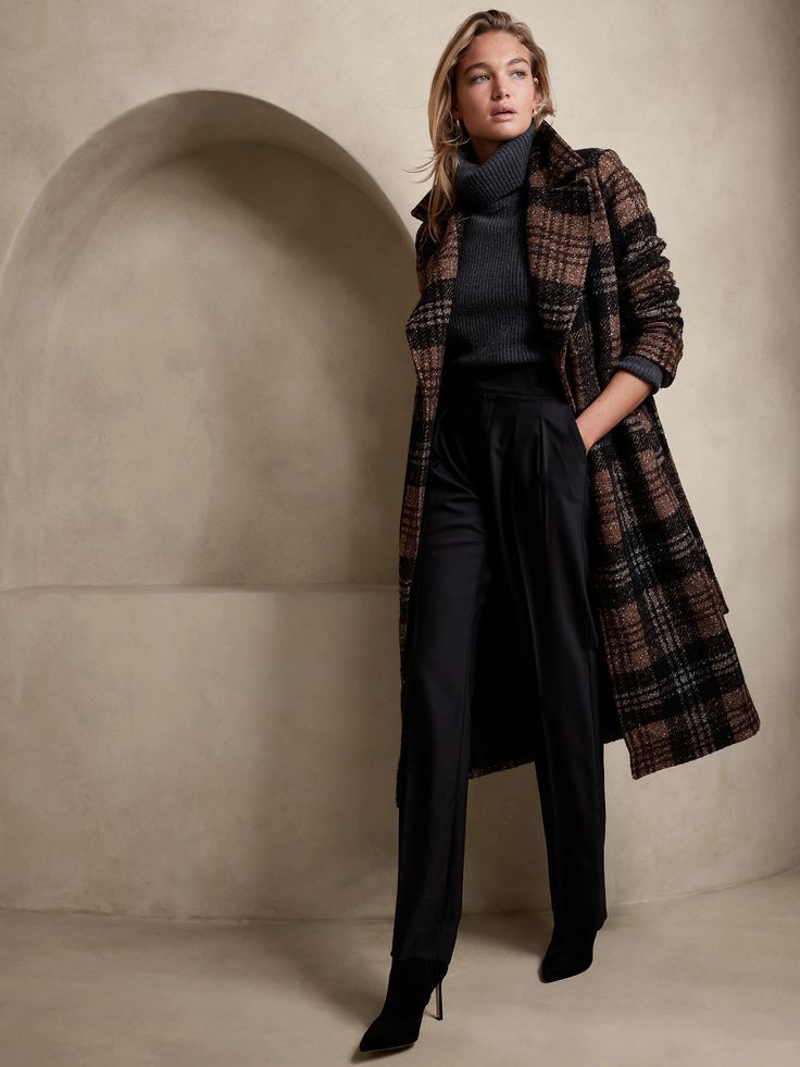 Adriene Plaid Trench Coat | Banana Republic Long Plaid Sweater, Womens Dress Winter Coat, Luxury Short Pants For Workwear, Long Winter Dress Coat, Luxury Wool Coat For Women For Winter, Sweater Coats Classy, Gap Long Top Coat, Long Coats For Short Women Winter, Short Coats For Women Winter Classy