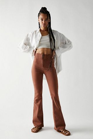 Jayde Flare Jeans | Free People Flare High Waisted Pants, Brown Flare Pants, Clothing Swap, Jeans Free People, All Jeans, Free People Clothing, Wardrobe Inspiration, Vintage Rock, Flared Pants